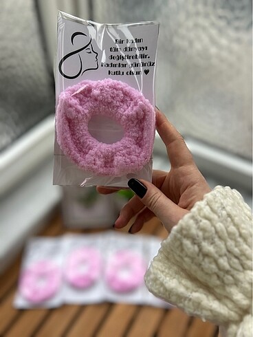 El örgüsü simit toka