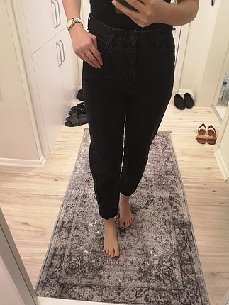 mom jeans