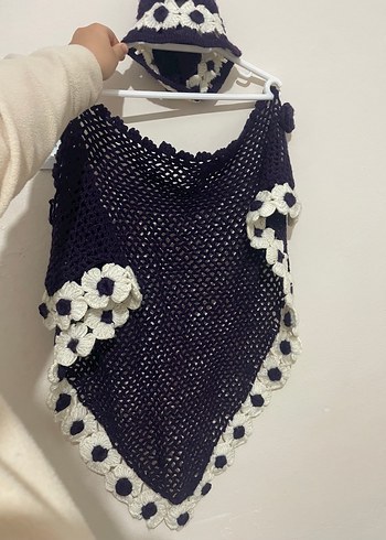 Çiçek Detaylı Mor Örgü Kız Panço - Görsel 2