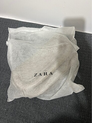 Zara zara çapraz çanta