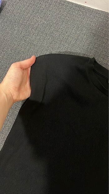 Zara zara ribanalı üst