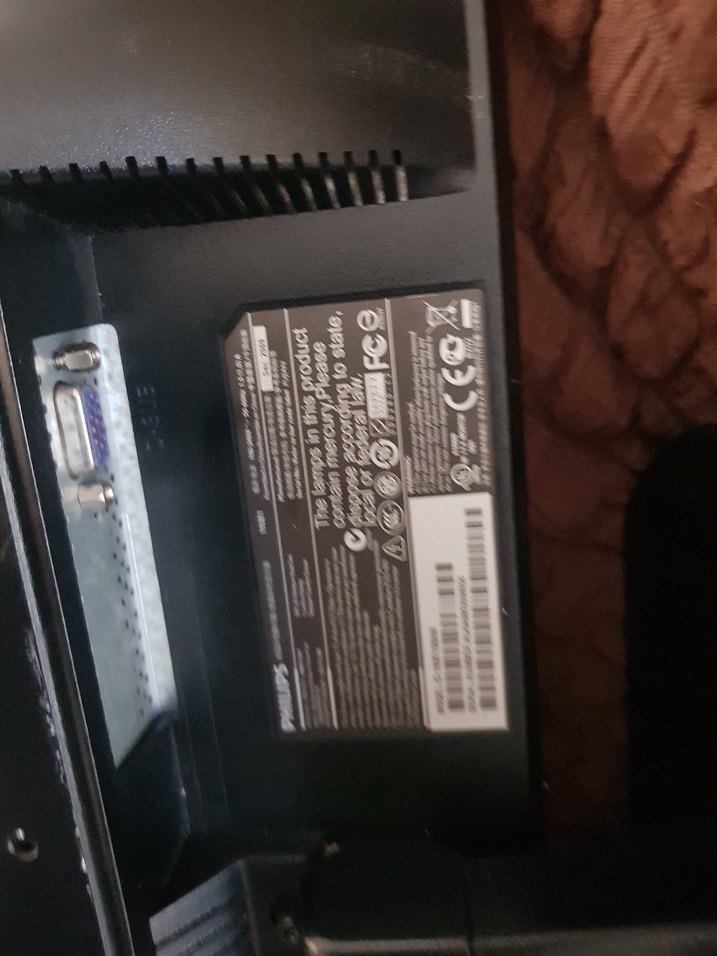 19 inç tv monitör kabloları mevcut tv ye dönüştürücü kablo var - Görsel 4