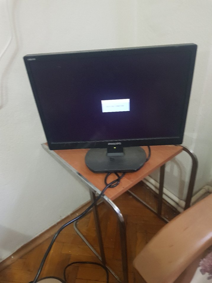 Siyah Masaüstü Bilgisayar Monitörler 7 adet hepsi sağlam - Görsel 3