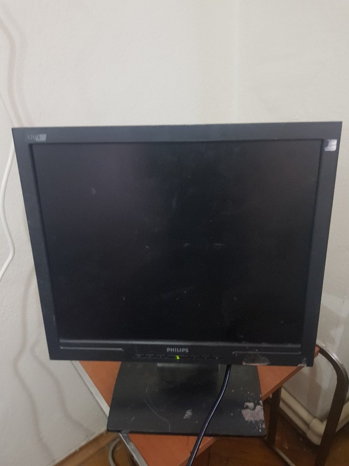 Siyah Masaüstü Bilgisayar Monitörler 7 adet hepsi sağlam - Görsel 4