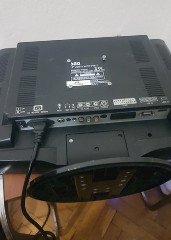 22 inç monitör tv hdmi lı sağlam ıyi durumda - Görsel 4