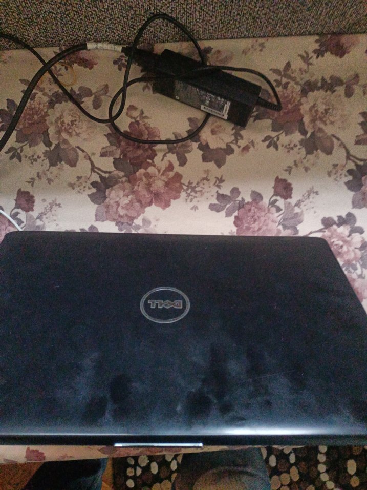 Siyah Dell Laptop sağlam özellikleri fotoğraf ta var - Görsel 3