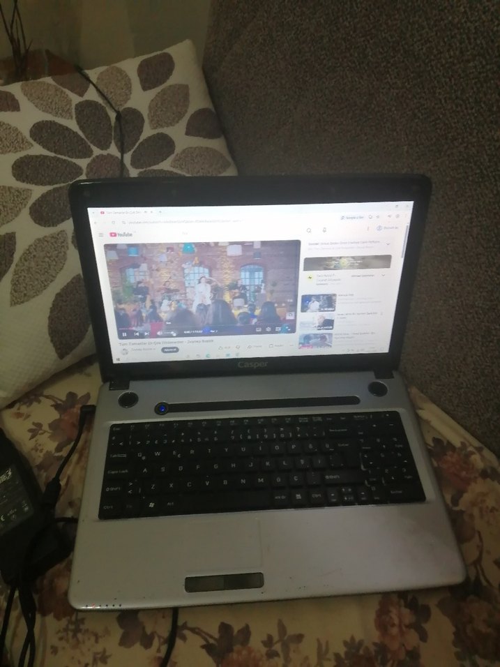 Gri Casper Laptop - Görsel 2