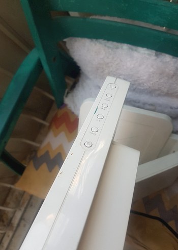 Beyaz BenQ Monitör tv - Görsel 2