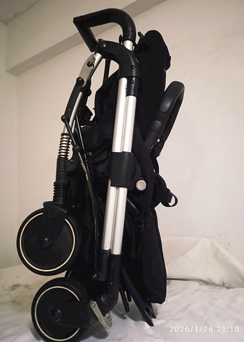 Şeffaf Yağmurluklu Siyah Bebek Arabası - Görsel 17