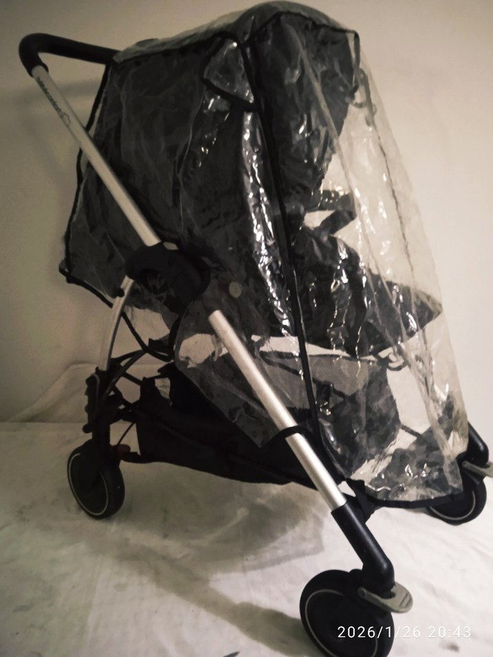 Şeffaf Yağmurluklu Siyah Bebek Arabası - Görsel 2