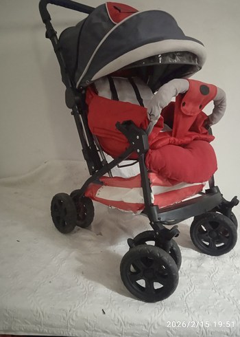 Gri ve kırmızı bebek arabası - Görsel 10