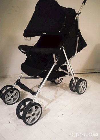 Baby2Go Siyah Bebek Arabası, Katlanabilir, Hafif