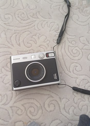 Fujifilm Instax Mini Evo dijital Fotoğraf Makinesi ve printer