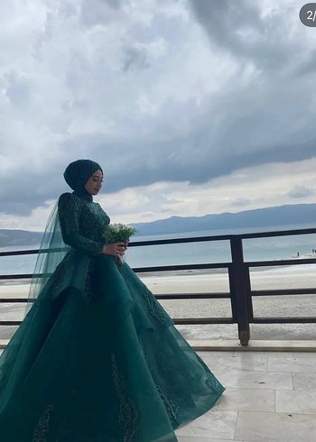 Abiye Uzun Kol Drapeli Yeşil Tesettür Abiye Nişanlık