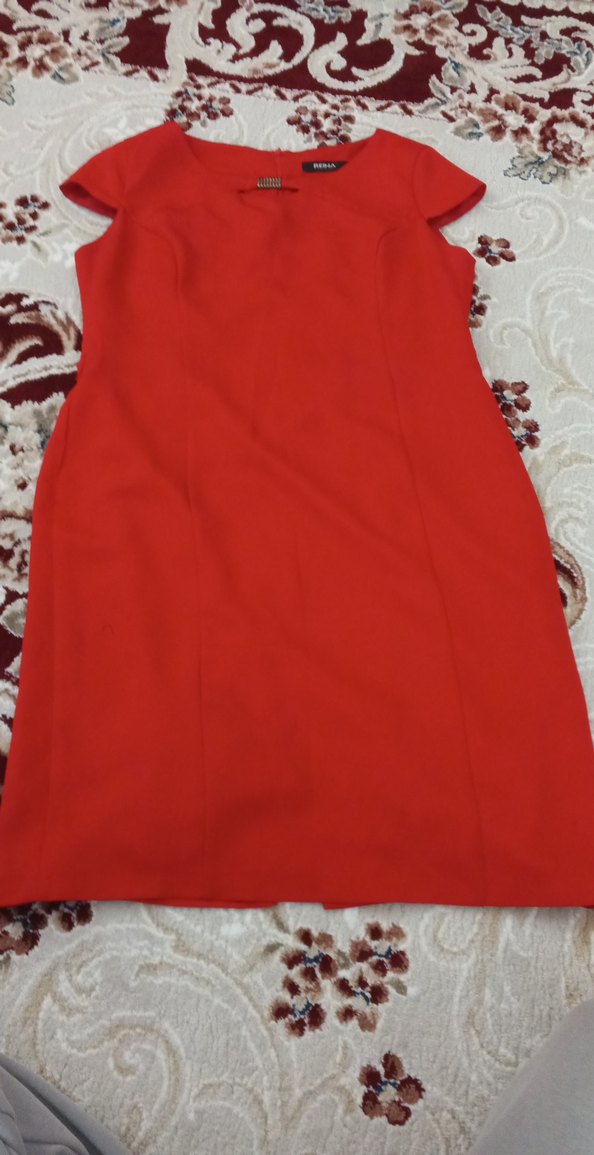 Kırmızı Midi V Yaka Drapeli Elbise - Görsel 2