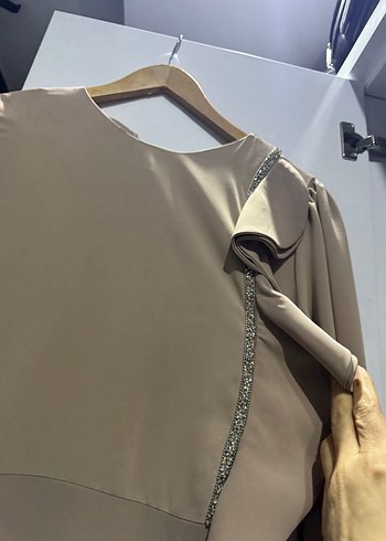 Latte rengi  Uzun Kollu Kadın Elbise - Görsel 2