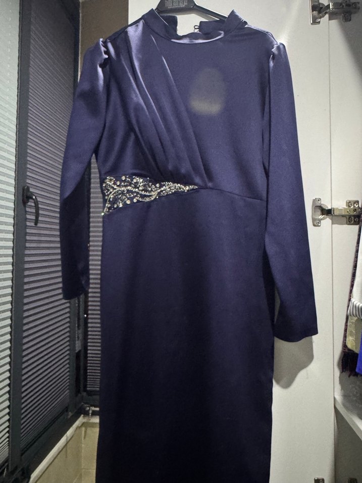 Drapeli İşlemeli lacivert Uzun Abiye Elbise - Görsel 2