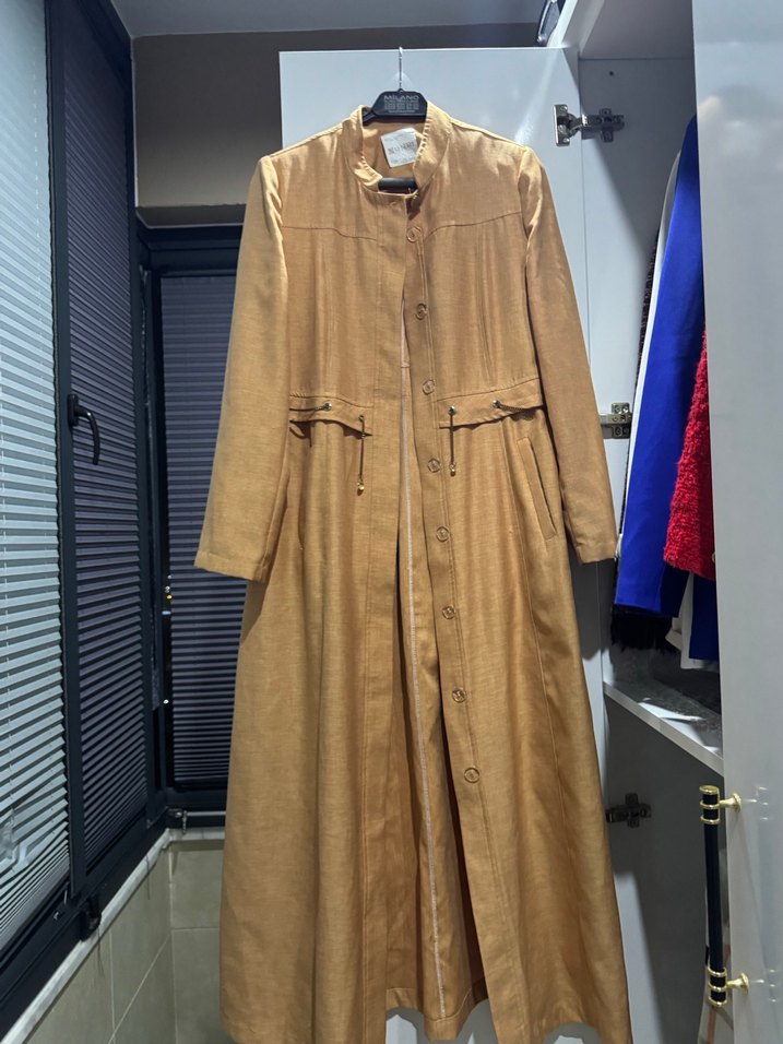 Bej Kadın Uzun Kemerli pardesü - Görsel 2