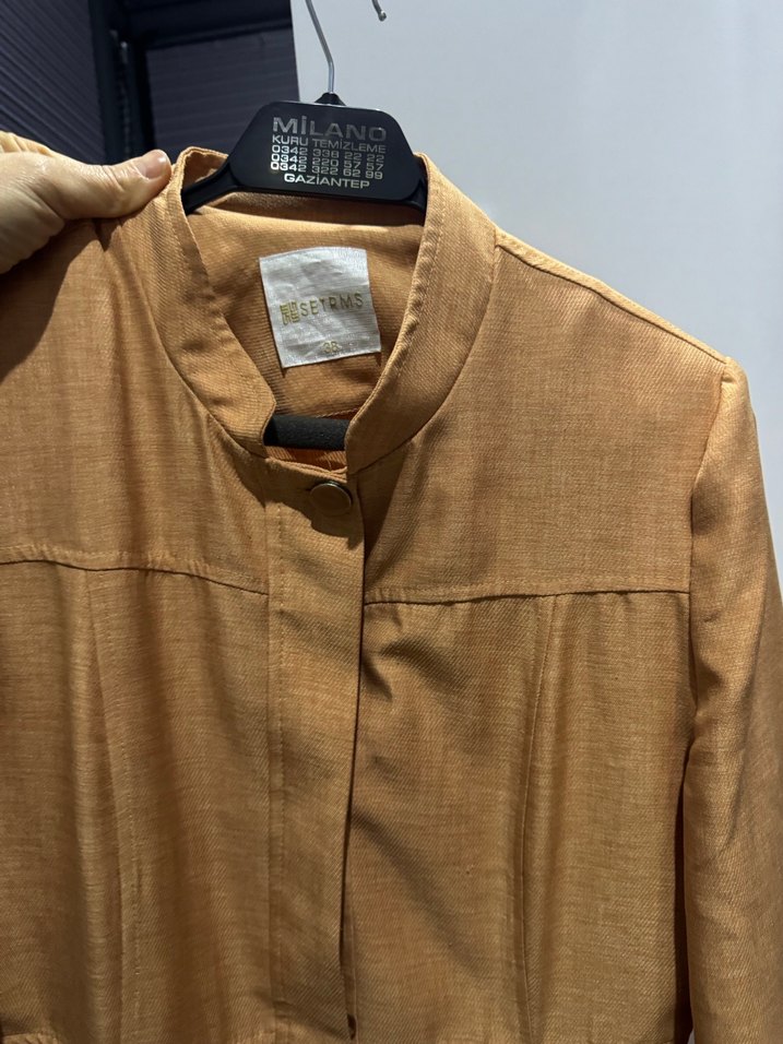 Bej Kadın Uzun Kemerli pardesü - Görsel 3