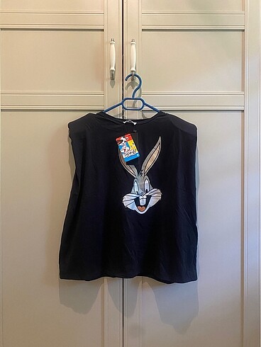Lisanslı Vatkalı Kadın Tshirt