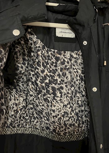 Düğmeli SiyahUzun Kadın mont - Görsel 5