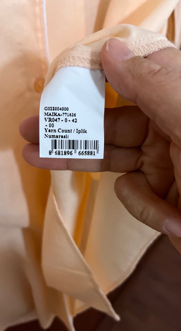 Bej Düğmeli Kadın Gömlek - Görsel 3