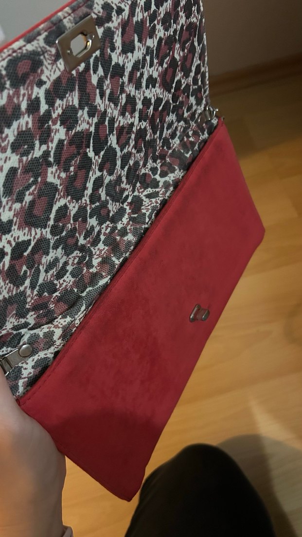 Pembe Zincir Detaylı Deri Kadın Portföy Çanta - Görsel 2