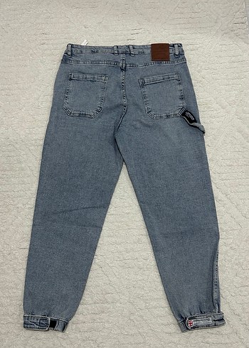 Erkek Gri Beli Kemerli Bol Kesim Kot Pantolon - Görsel 2