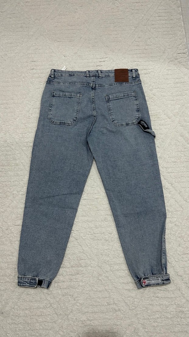 Erkek Gri Beli Kemerli Bol Kesim Kot Pantolon - Görsel 2