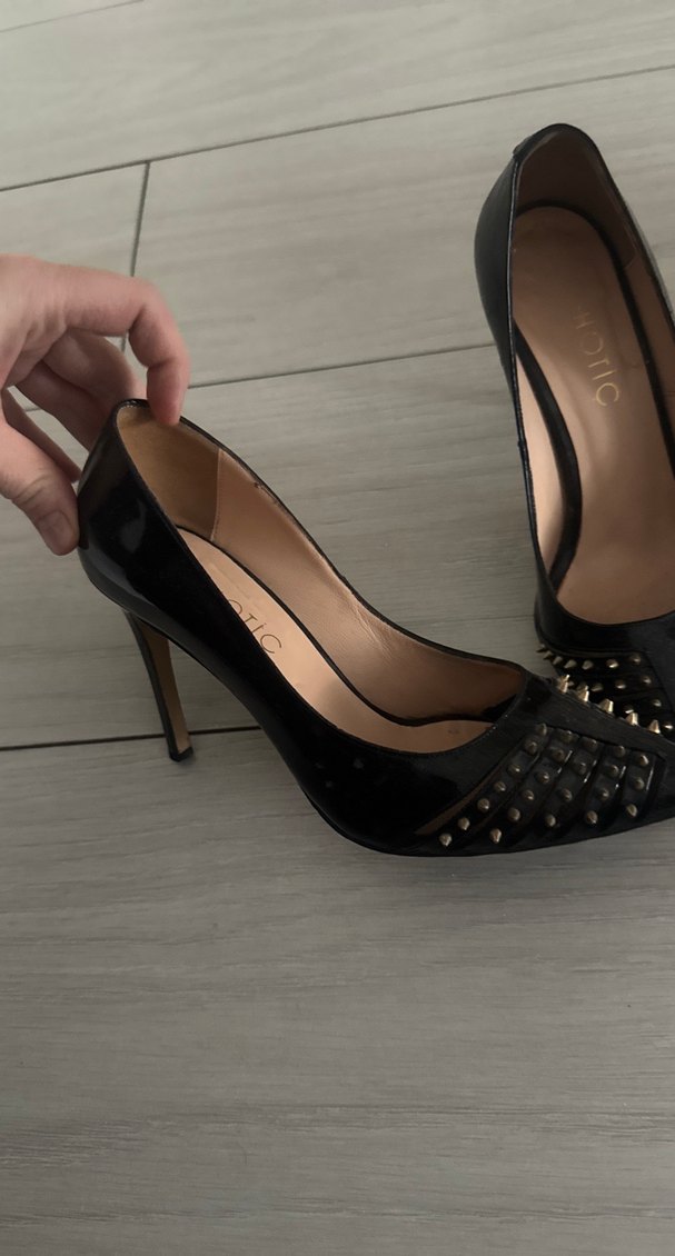 Sivri Burunlu Siyah Deri Stiletto - Görsel 2