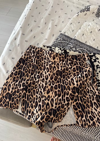 Toplu satıcam hepsi Zara ve berska markalı