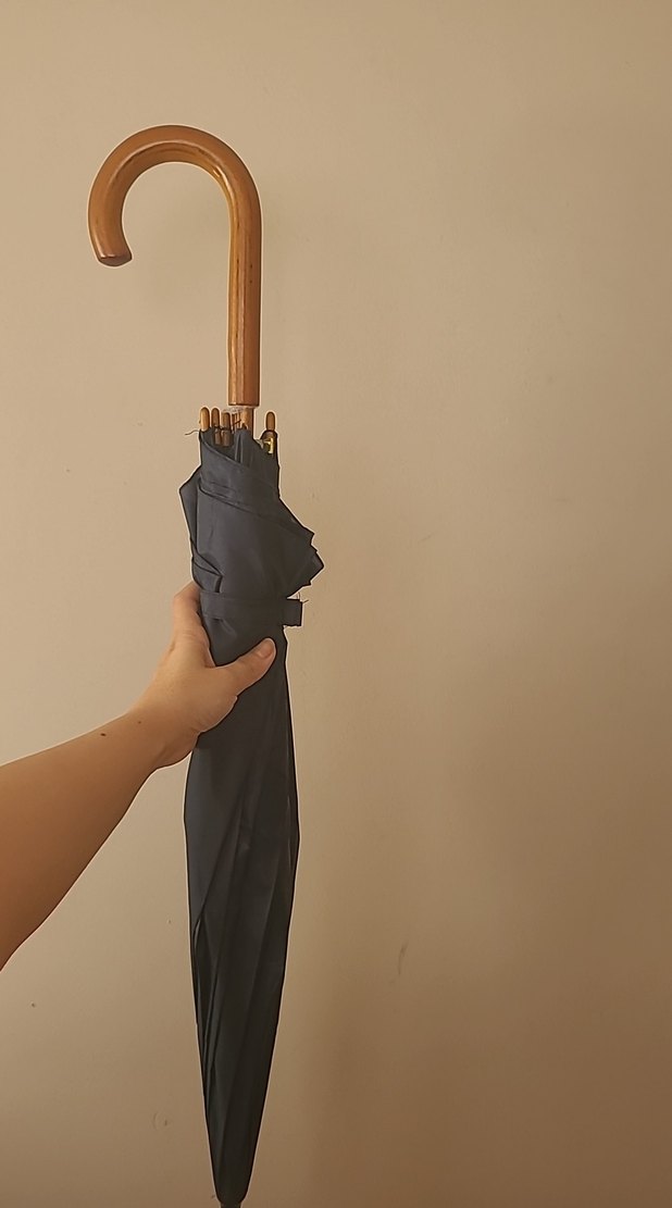 Gri Püsküllü Gotik Kadın Şemsiye - Görsel 2