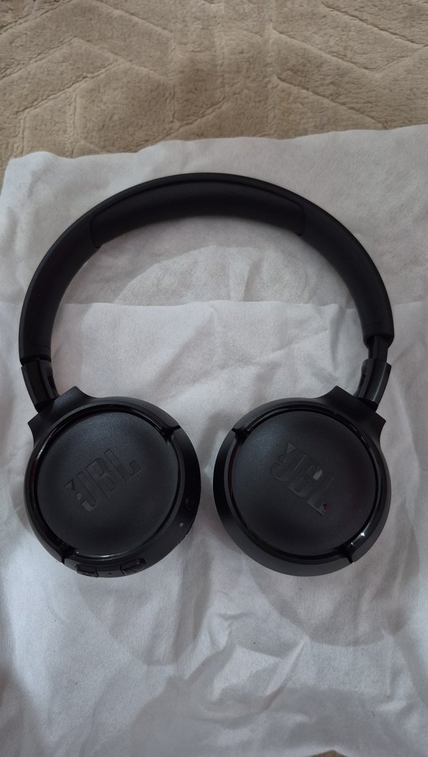 JBL Tune 520TWS Kablosuz Kulaklık Siyah - Görsel 2