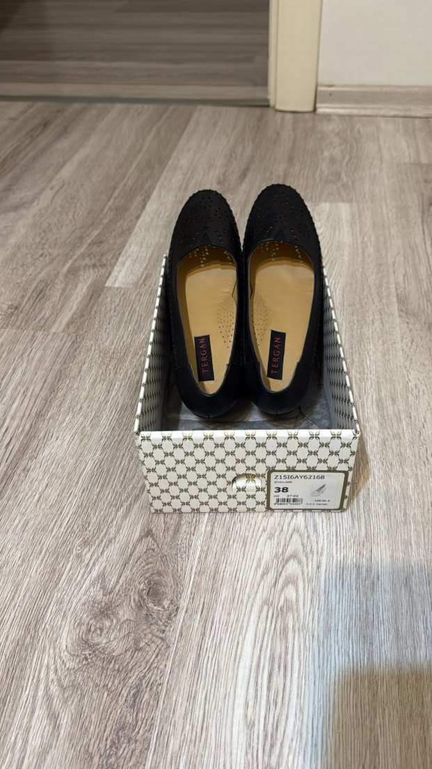 TERGAN Siyah Tokalı Kadın Topuklu Babet - Görsel 3