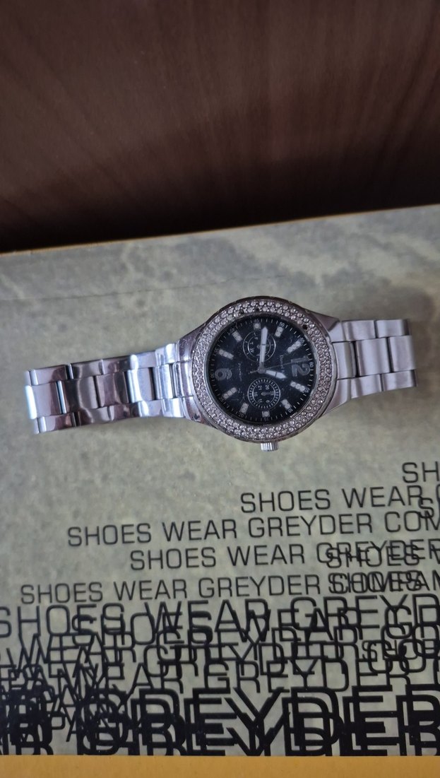 Gri Taşlı Kadın Kol Saati - Görsel 2