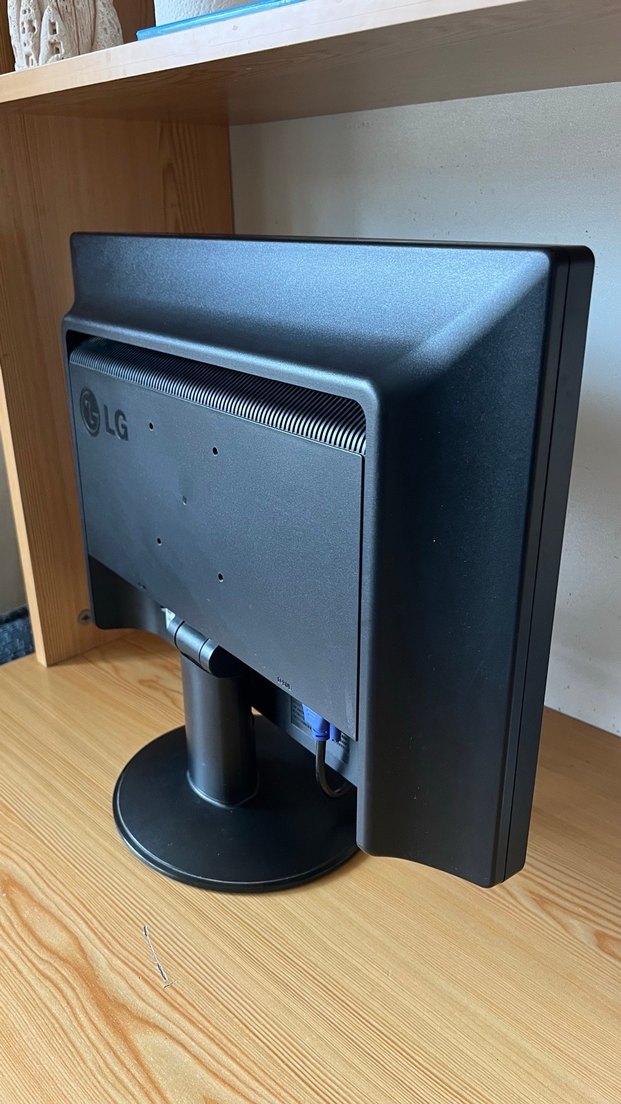 LG Siyah Monitör w1934s - Görsel 5