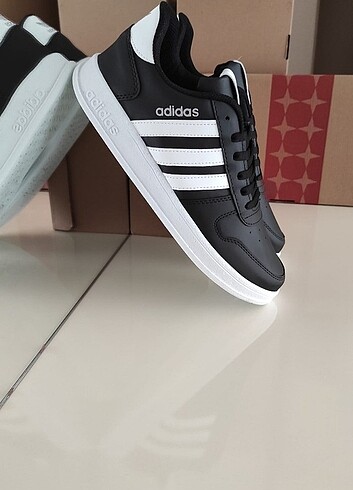 42 Beden Adidas Neo Erkek spor ayakkabı 