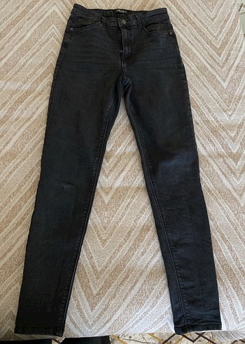 Kadın Siyah Normal Boy Dar Kesim Kot Pantolon