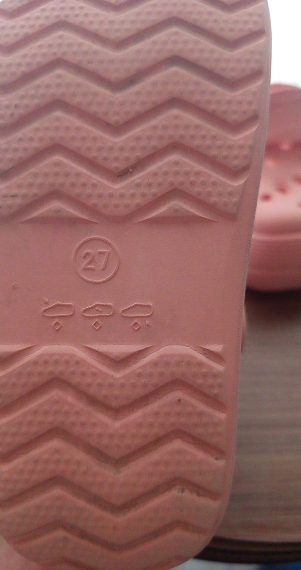 Kızlar İçin Pembe Tokalı Terlik - Görsel 2