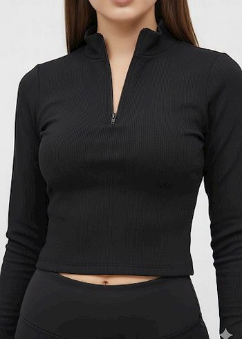 Siyah Spor Kadın Crop - Görsel 3