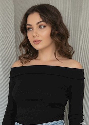 Siyah Denim Kayık Yaka Uzun Kollu Bluz - Görsel 4