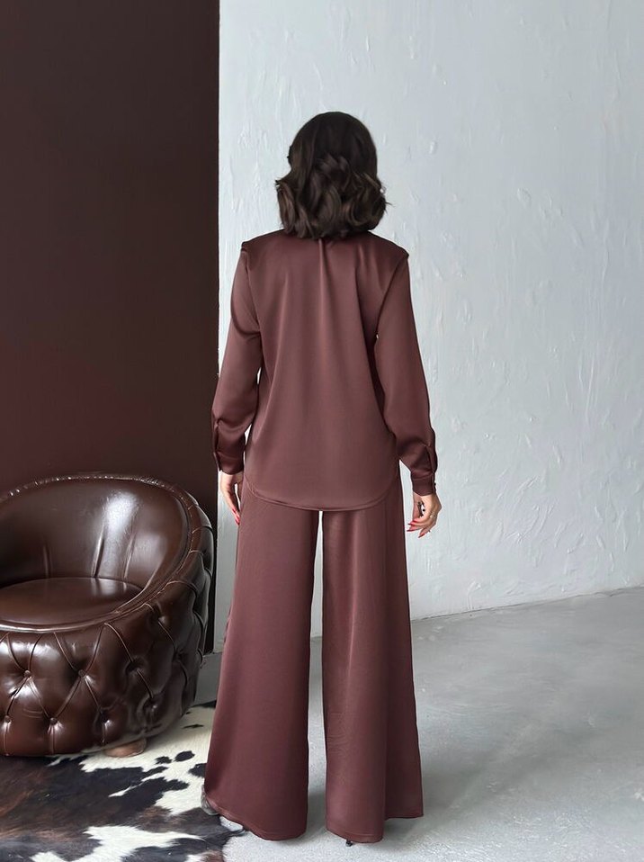 Kadın Kahverengi Uzun Saten Bol Paça Pantolon - Görsel 4