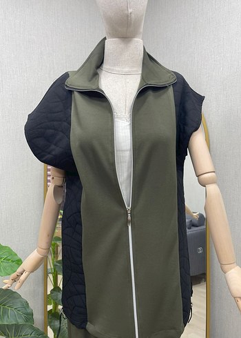 Kadın Kısa Kesim Kemerli Yüksek Yakalı Takım - Görsel 8