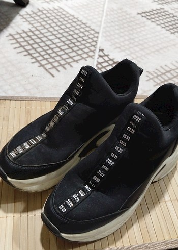 Siyah Kadın Dolgu Topuklu Spor Ayakkabı - Görsel 2