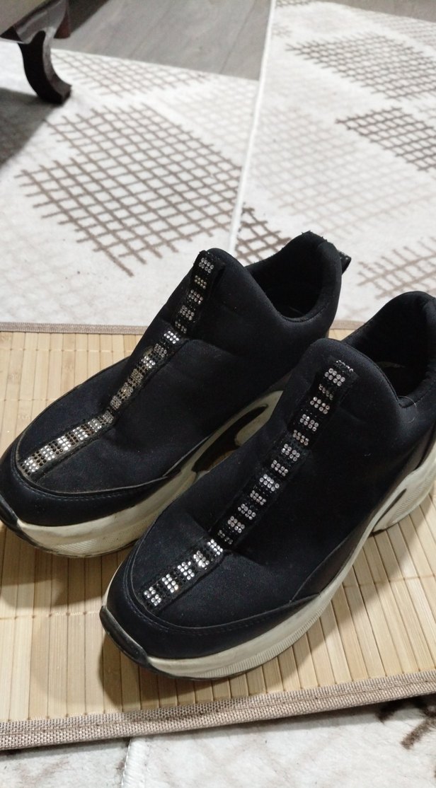 Siyah Kadın Dolgu Topuklu Spor Ayakkabı - Görsel 2