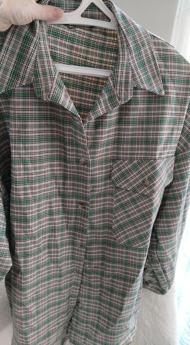 Düğmeli Yeşil Ekose Kadın Gömlek - Görsel 3