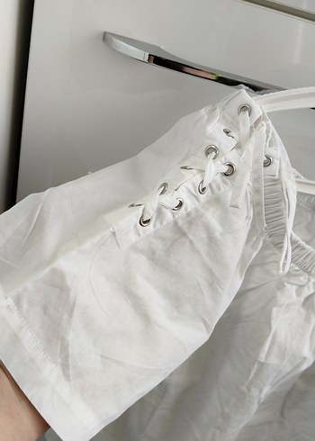 Beyaz Keten Kısa Kollu Bluz - Görsel 3