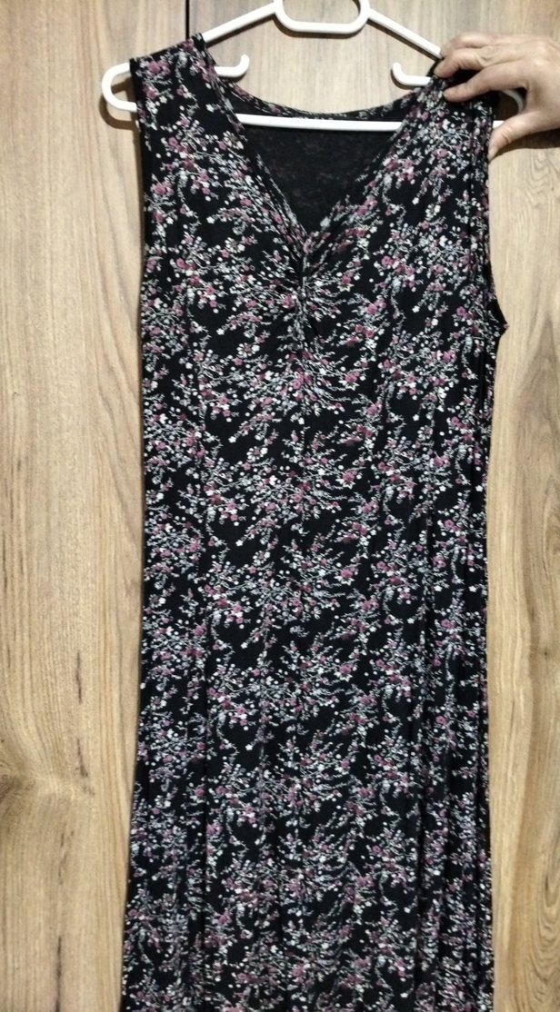 Siyah Batik Desenli V Yakalı Midi Elbise - Görsel 2