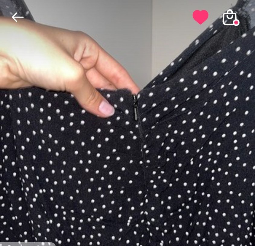 Puantiye Desenli V-Yaka Midi Elbise - Görsel 3