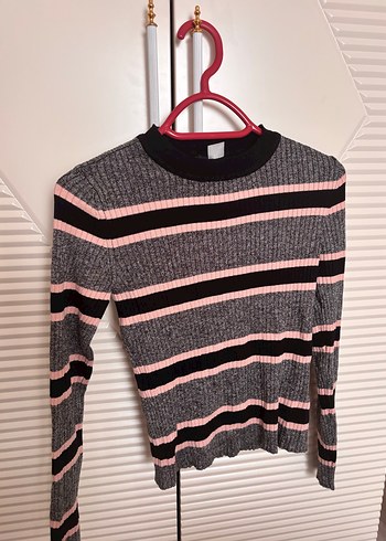 Çizgili Gri Yüksek Yakalı Kadın Kazak - Görsel 3